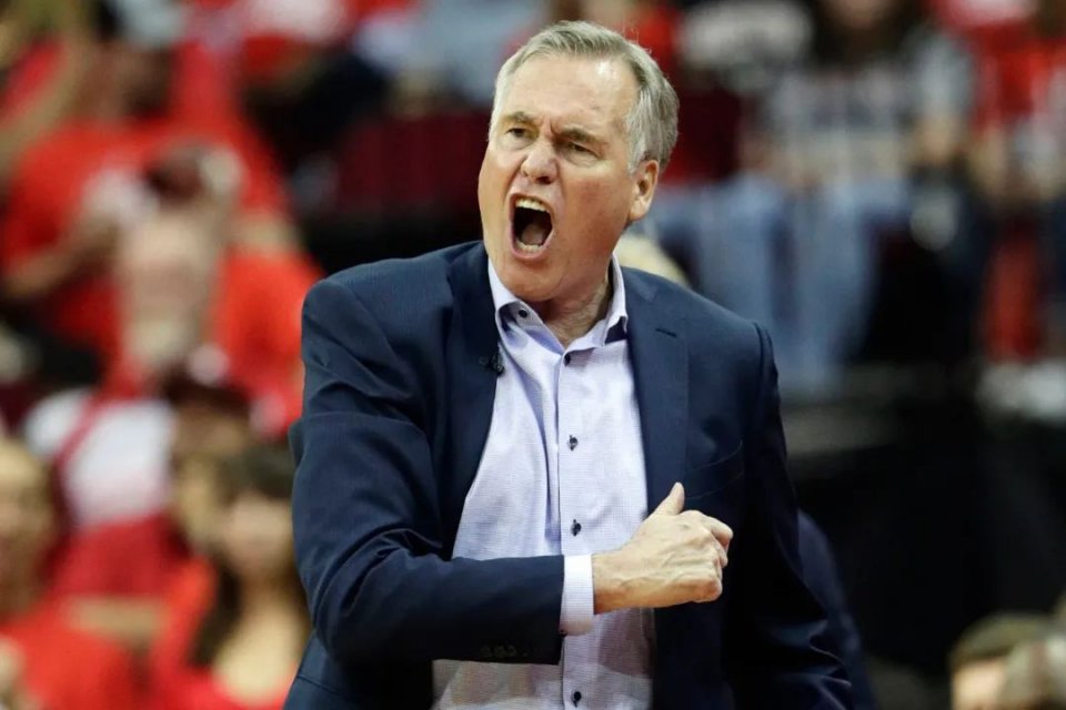 AG旗舰厅-巴黎圣日耳曼围绕NBA总决赛造点机会布鲁克林篮网赛后单刀错失，网友：国足怒砍53分的简单介绍